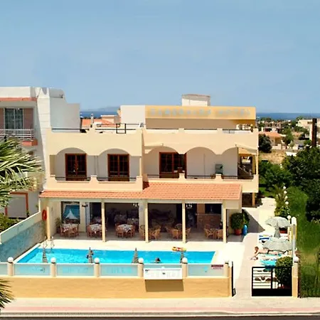 Apart-hotel Esmeralda 3*