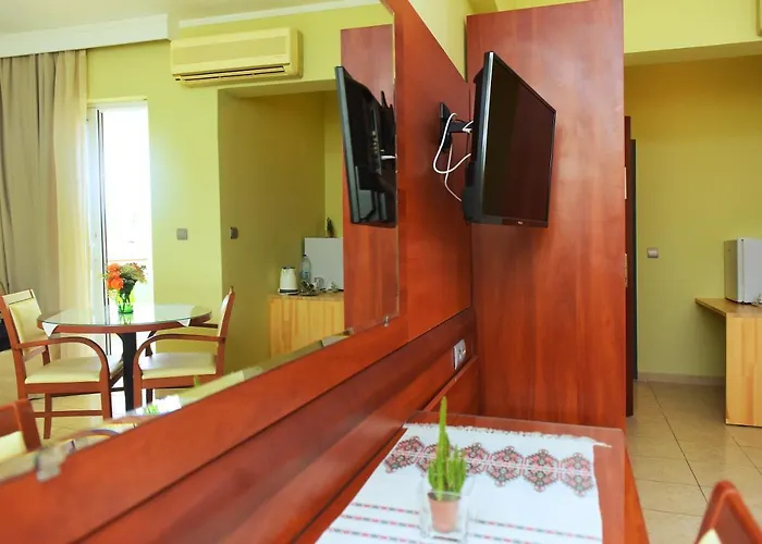 Esmeralda 3* Kremastí