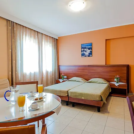 Esmeralda Aparthotel Kremastí
