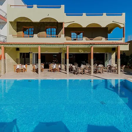 Apart Otel Esmeralda Kremastí