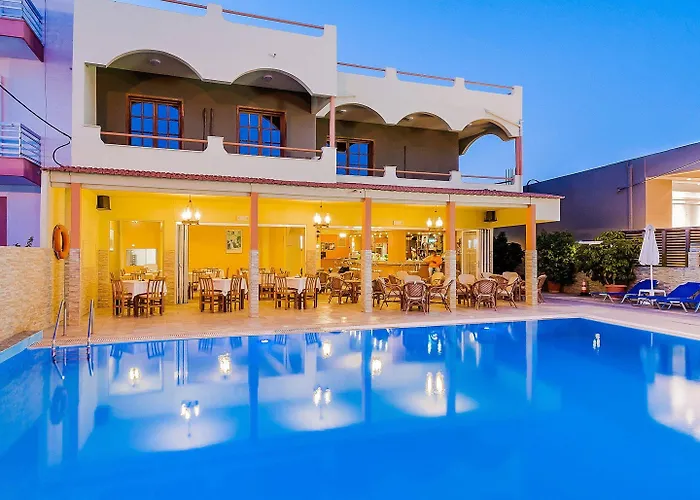 Esmeralda Ξενοδοχείο με διαμερίσματα 3*