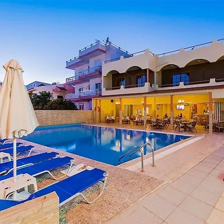 Esmeralda 3* Кремасти