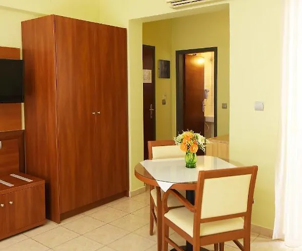 Esmeralda Apartmanhotel