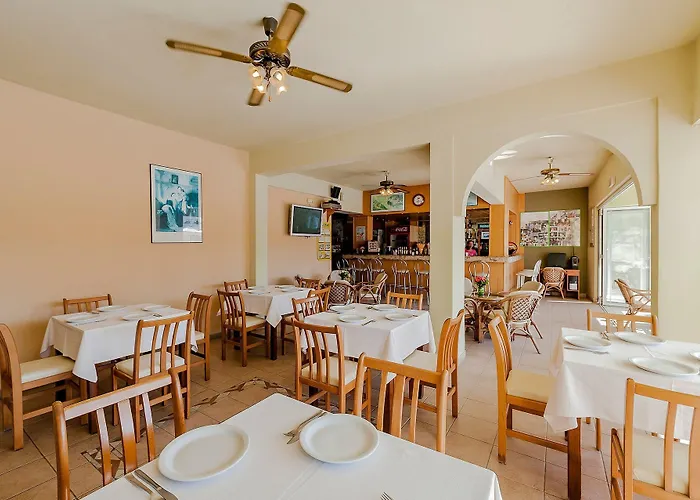 Esmeralda Apartmanhotel