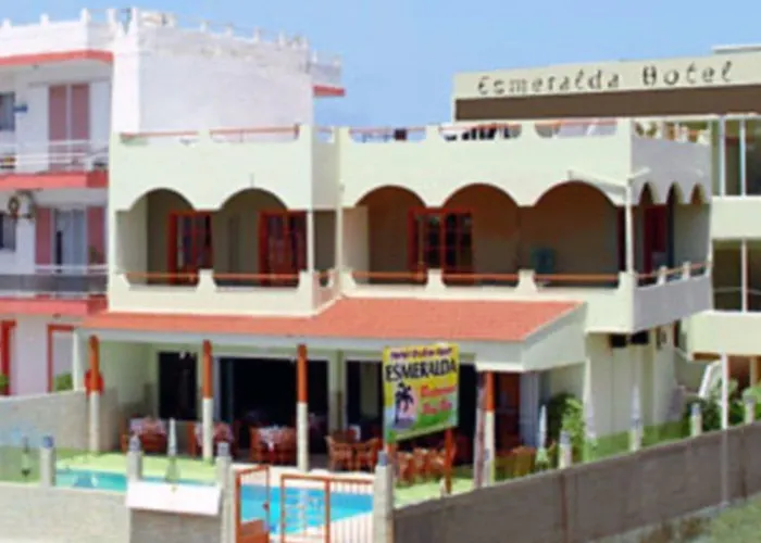 Esmeralda Aparthotel